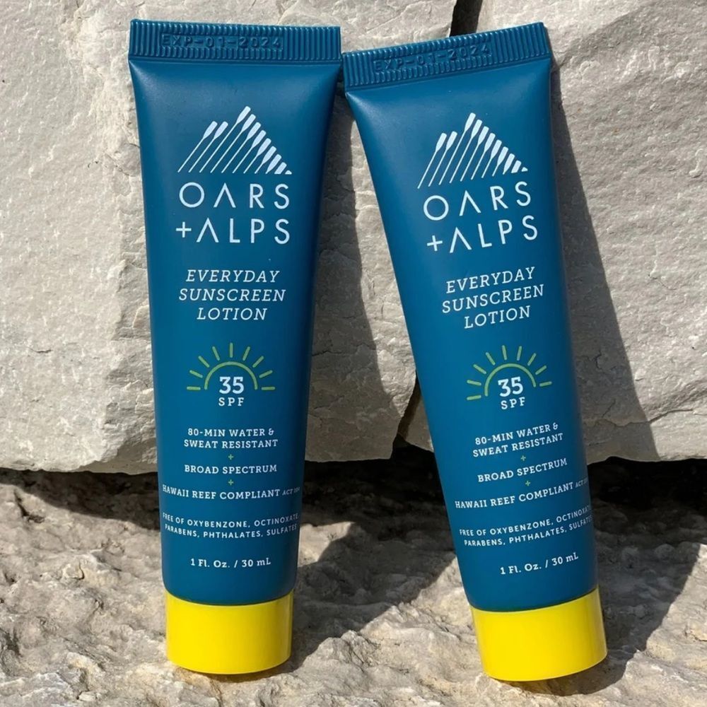 NWT Oars + Alps Everyday Sunscreen Lotion SPF 35